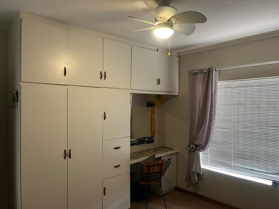 4 Bedroom Property for Sale in Christiana North West